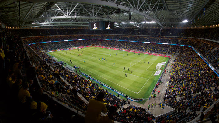 El estadio Friends Arena iluminado eficazmente con soluciones de iluminación de instalaciones deportivas de Philips