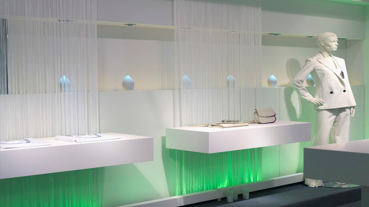 Imagen de luminarias Philips UV-C para comercios