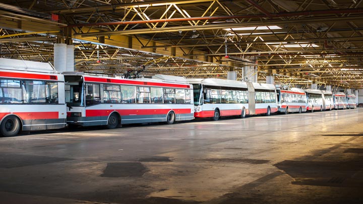 Imagen de luminarias Philips UV-C para transporte